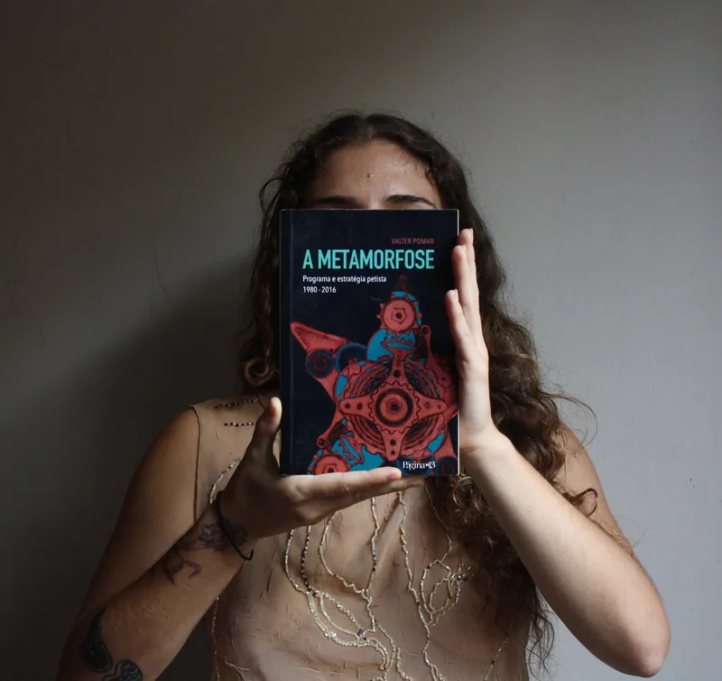 Capa — A Metamorfose