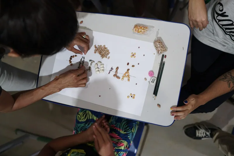 Introduction to stop-motion animation — Escola do campo e.e.c.h.r.s — MST, MG — 6/7