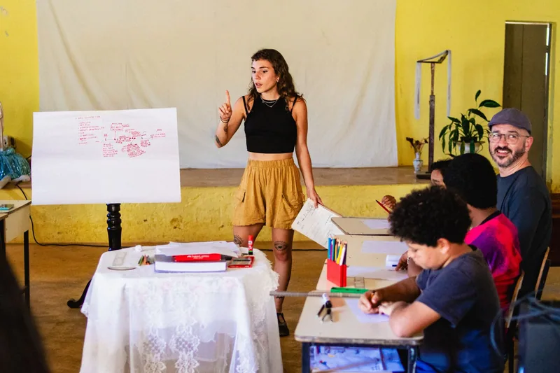 Characters and visual storytelling in cartoons — Festival Sarancine — Juiz de Fora, MG — 1/6